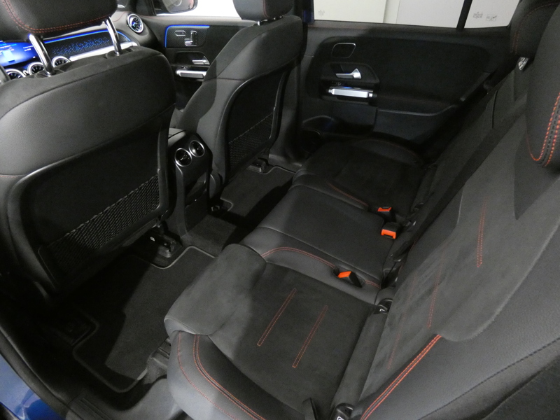 Image Mercedes-Benz EQB 250+ AMG Line  