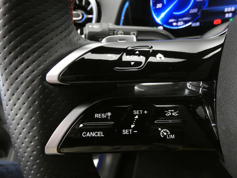 Image Mercedes-Benz EQB 250+ AMG Line  