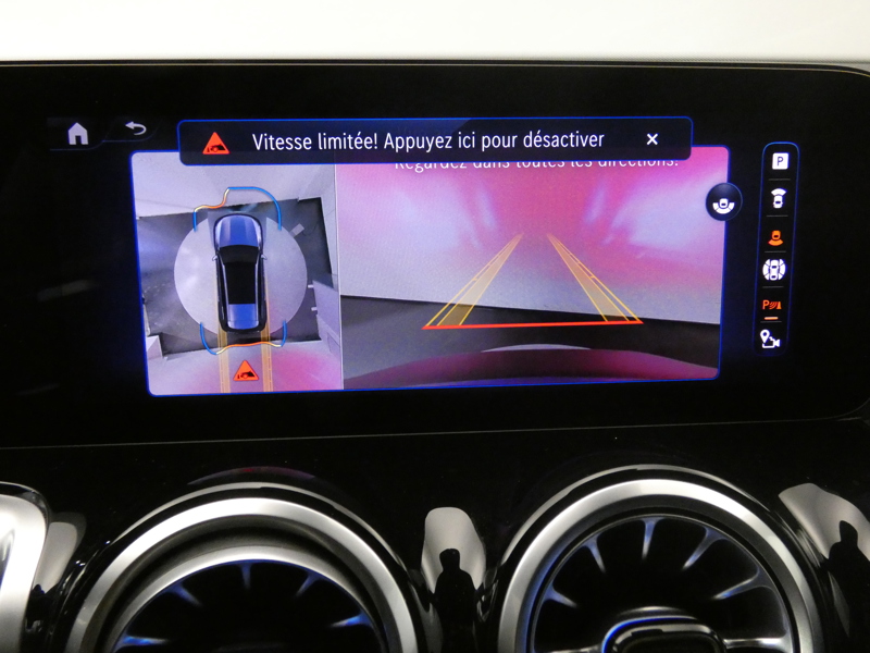 Image Mercedes-Benz EQB 250+ AMG Line  