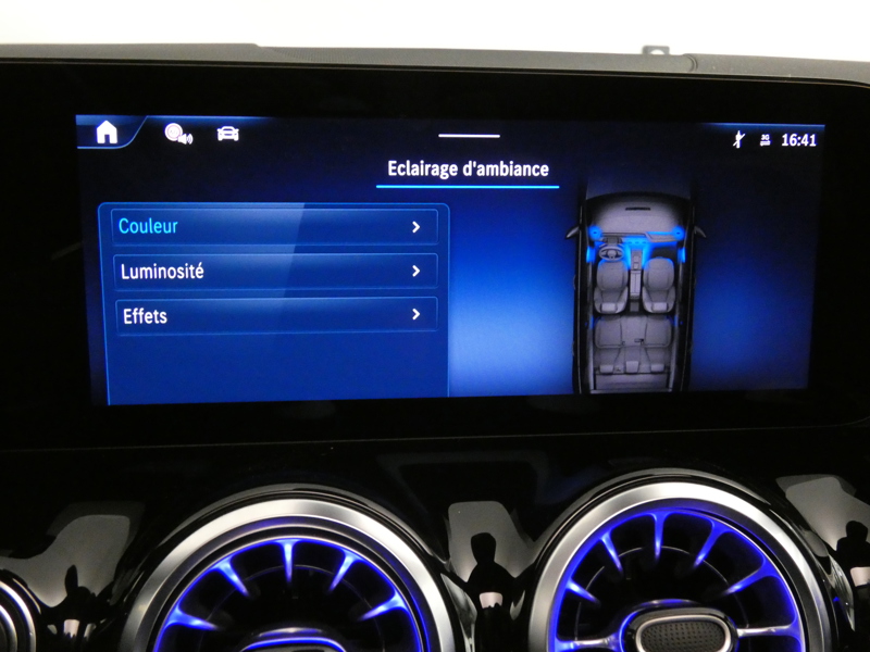 Image Mercedes-Benz CLASSE B 250 e Hybrid EQ AMG Line  