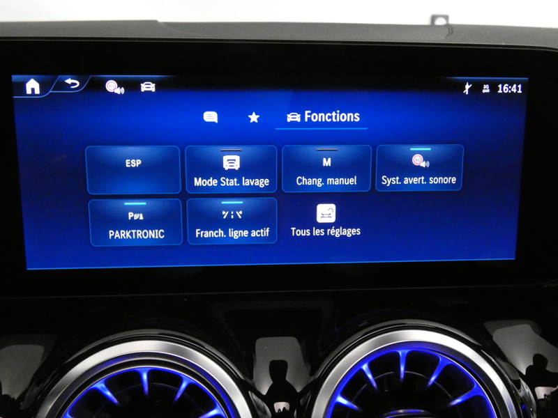 Image Mercedes-Benz CLASSE B 250 e Hybrid EQ AMG Line  