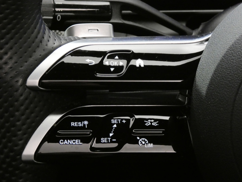 Image Mercedes-Benz GLC COUPÉ GLC 300 e Hybrid EQ 4MATIC Coupé AMG Line  