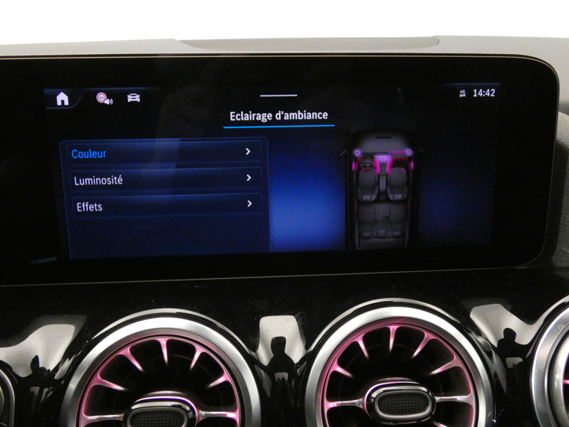 Image Mercedes-Benz CLASSE B 250 e Hybrid EQ AMG Line  