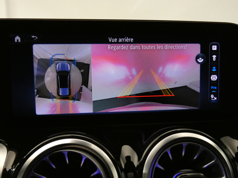 Image Mercedes-Benz GLB 200 d AMG Line  