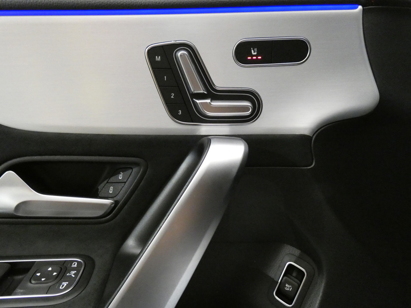 Image Mercedes-Benz CLA SHOOTING BRAKE 200 AMG Line  