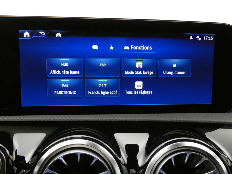 Image Mercedes-Benz CLA SHOOTING BRAKE 200 AMG Line  