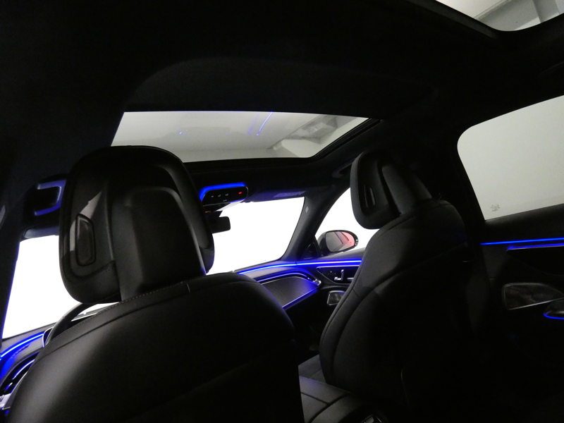 Image Mercedes-Benz CLASSE E BERLINE 300 de Hybrid EQ AMG Line  