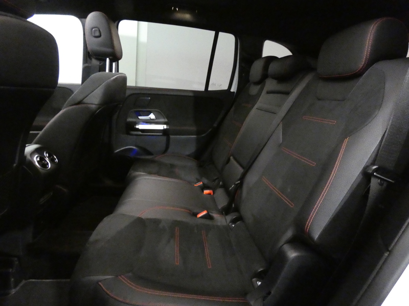 Image Mercedes-Benz GLB 200 d AMG Line  