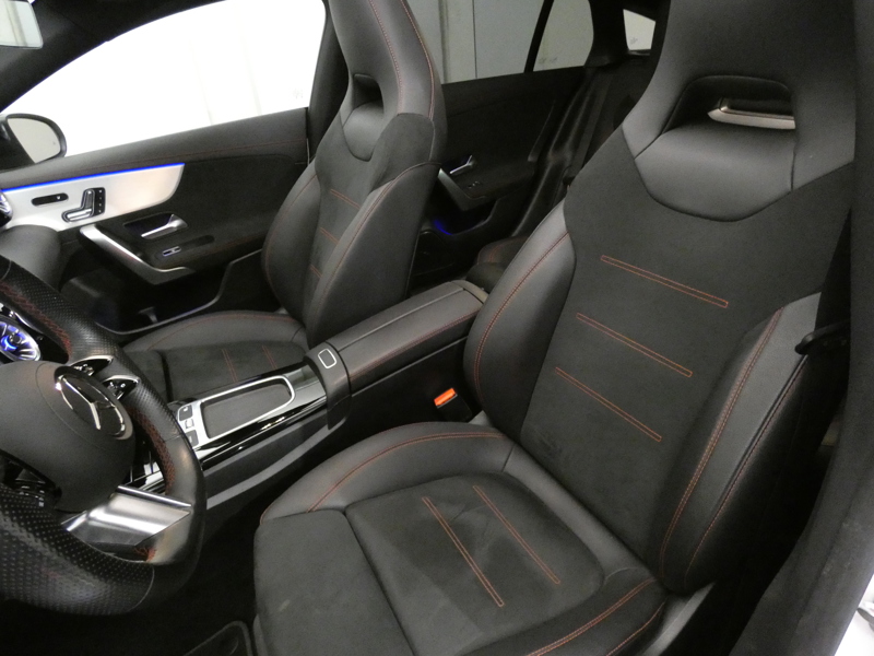 Image Mercedes-Benz CLA SHOOTING BRAKE CLA 220 d Shooting Brake AMG Line  