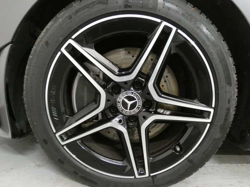 Image Mercedes-Benz CLA 220 d AMG Line 