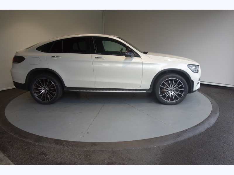 Image Mercedes-Benz GLC COUPÉ 300e 4MATIC Business Line 