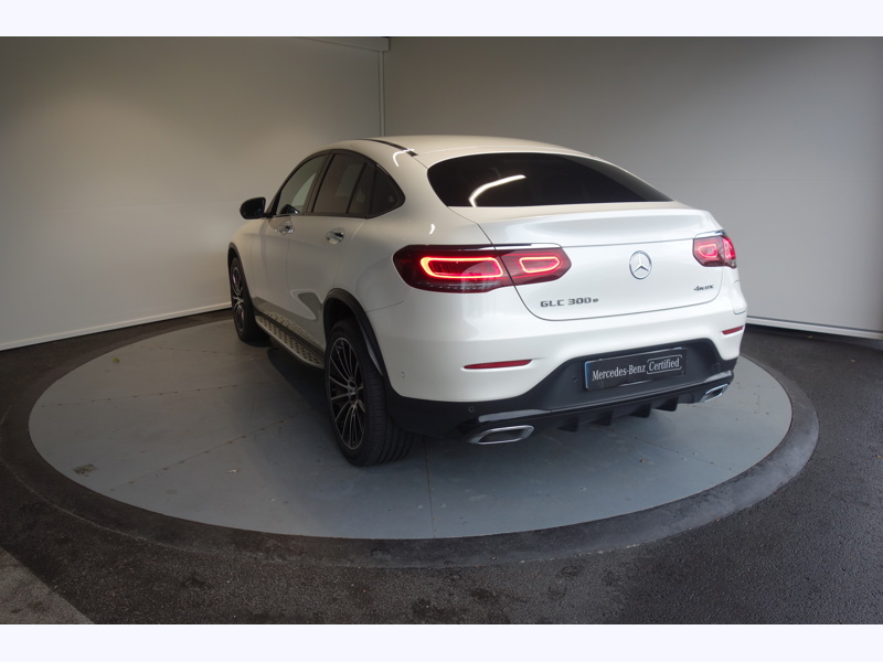 Image Mercedes-Benz GLC COUPÉ 300e 4MATIC Business Line 