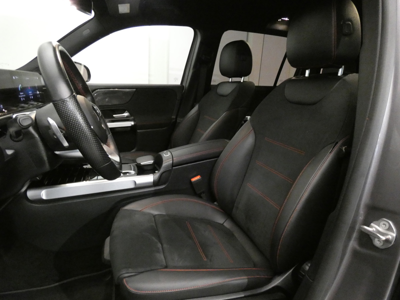 Image Mercedes-Benz GLB 200 d AMG Line  