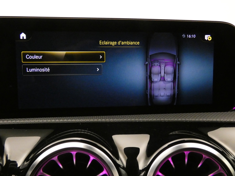 Image Mercedes-Benz CLASSE A 200 d AMG Line  