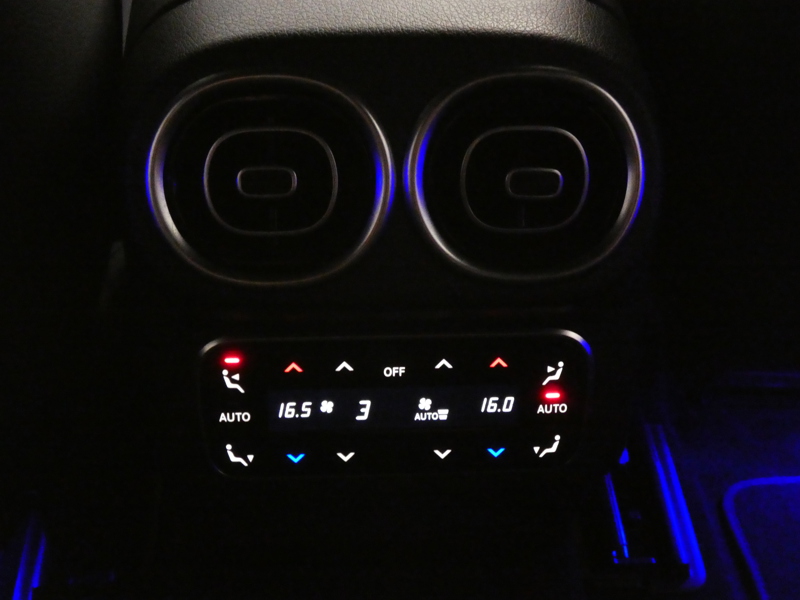 Image Mercedes-Benz GLC SUV GLC 300 de Hybrid EQ 4MATIC AMG Line  