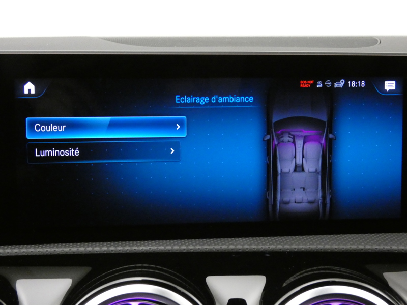 Image Mercedes-Benz CLA COUPÉ CLA 180 d Coupé AMG Line  