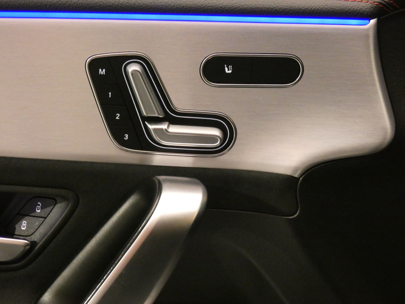 Image Mercedes-Benz CLA COUPÉ CLA 200 d Coupé AMG Line  