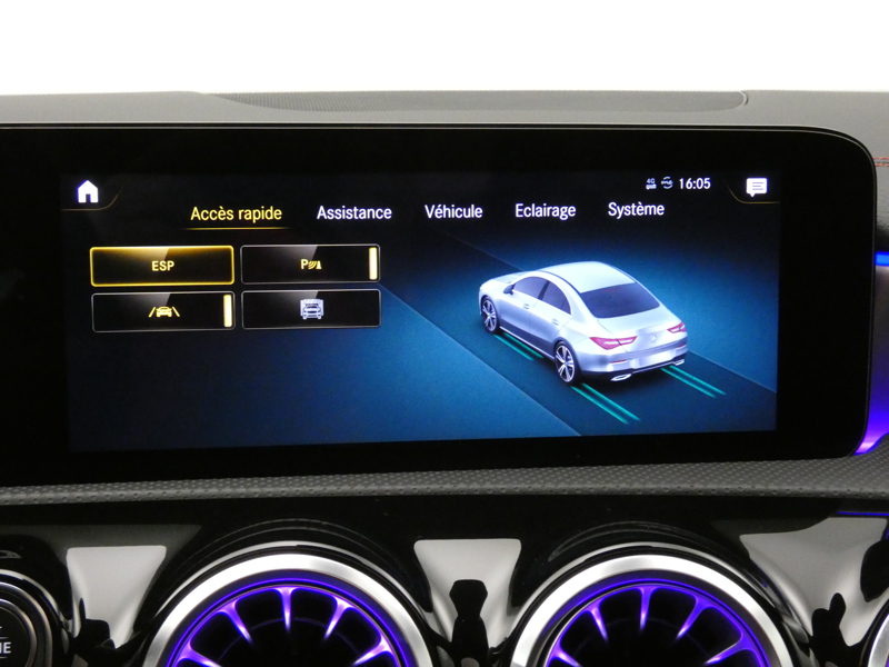 Image Mercedes-Benz CLA COUPÉ CLA 200 d Coupé AMG Line  