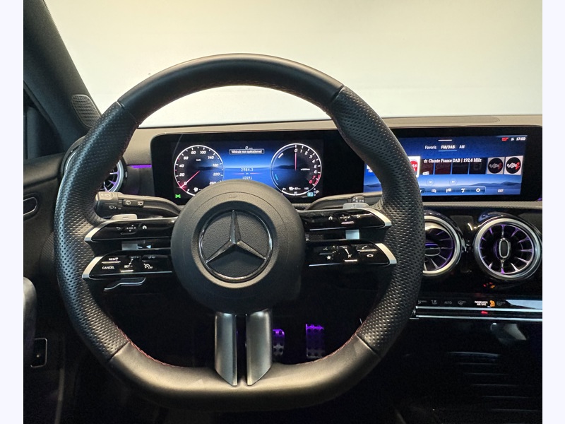 Image Mercedes-Benz CLASSE A 250 e Hybrid EQ AMG Line  