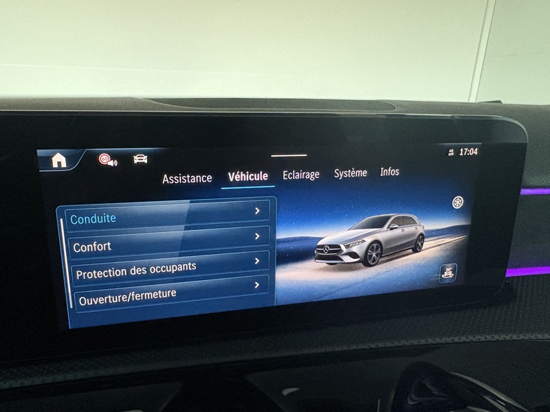 Image Mercedes-Benz CLASSE A 250 e Hybrid EQ AMG Line  