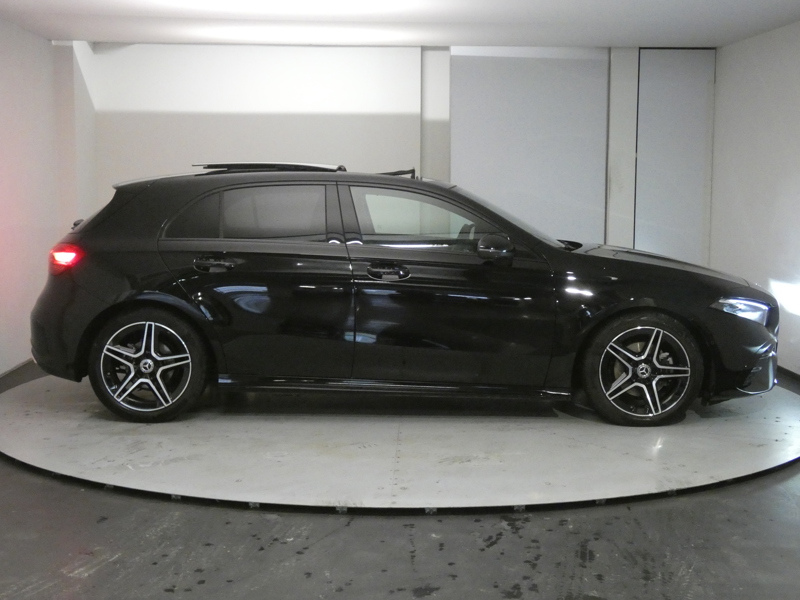 Image Mercedes-Benz CLASSE A 180 d AMG Line  