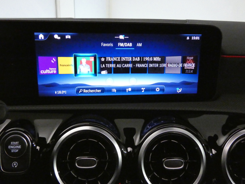 Image Mercedes-Benz CLASSE A 180 d AMG Line  