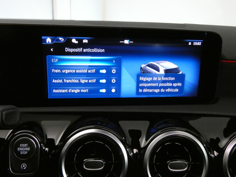 Image Mercedes-Benz CLASSE A 180 d AMG Line  