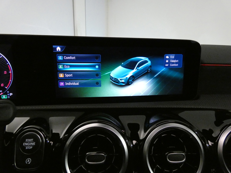 Image Mercedes-Benz CLASSE A 180 d AMG Line  