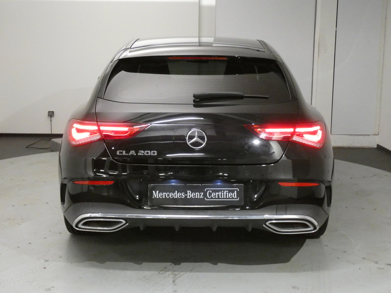 Image Mercedes-Benz CLA SHOOTING BRAKE CLA 200 Shooting Brake AMG Line  