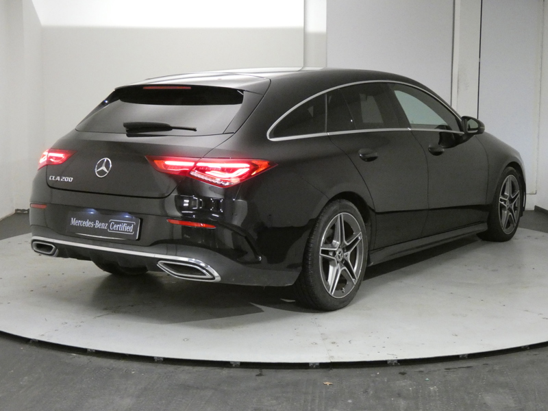 Image Mercedes-Benz CLA SHOOTING BRAKE CLA 200 Shooting Brake AMG Line  