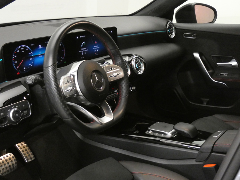 Image Mercedes-Benz CLASSE A 200 d AMG Line  