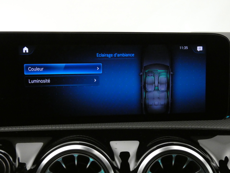 Image Mercedes-Benz CLASSE A 200 d AMG Line  