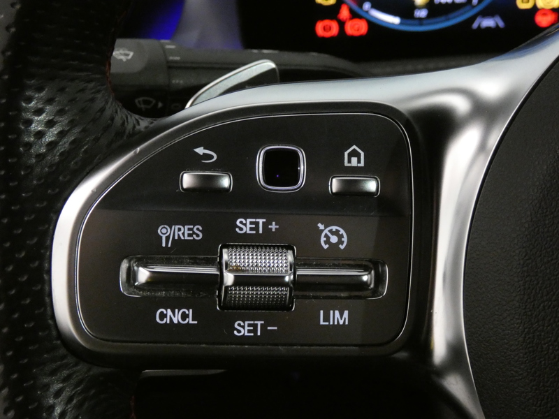 Image Mercedes-Benz CLA COUPÉ CLA 200 Coupé AMG Line  