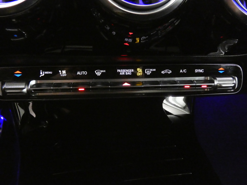 Image Mercedes-Benz CLA COUPÉ CLA 200 Coupé AMG Line  