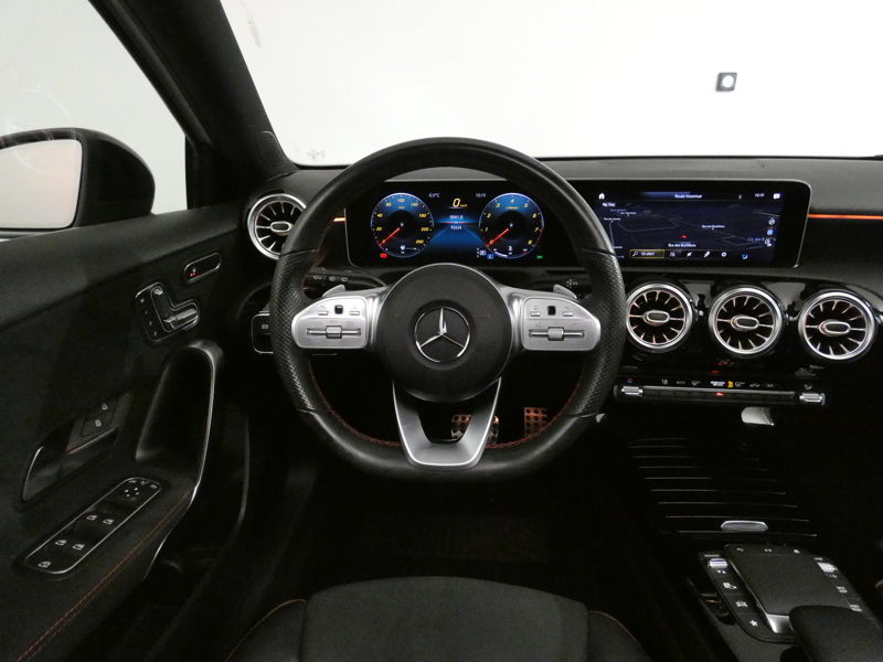 Image Mercedes-Benz CLASSE A 200 AMG Line  