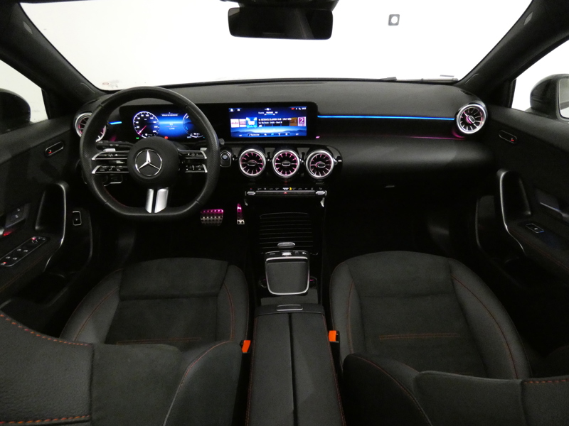 Image Mercedes-Benz CLASSE A 250 e Hybrid EQ AMG Line  
