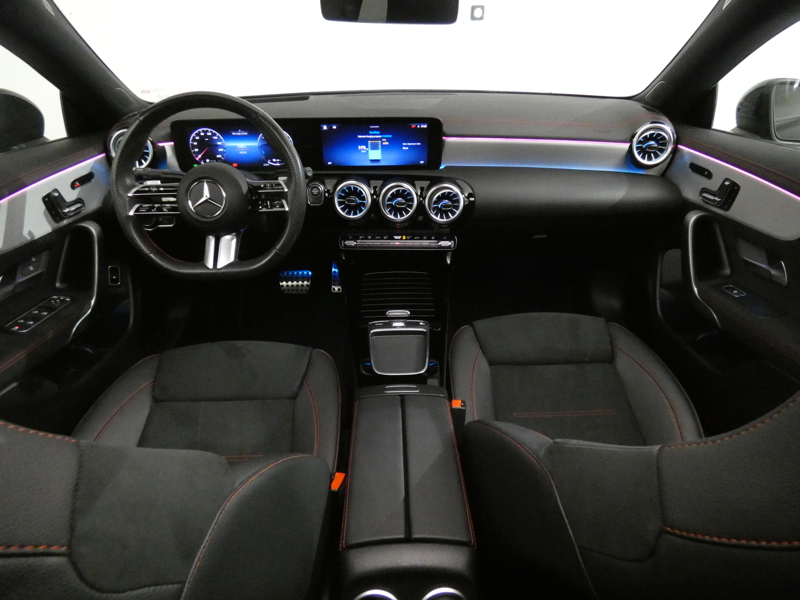 Image Mercedes-Benz CLA COUPÉ CLA 250 e Hybrid EQ Coupé AMG Line  