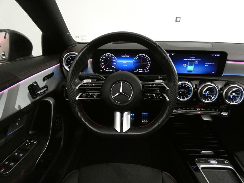 Image Mercedes-Benz CLA COUPÉ CLA 250 e Hybrid EQ Coupé AMG Line  