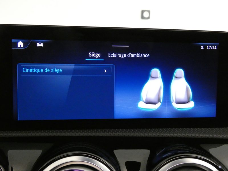 Image Mercedes-Benz CLA COUPÉ CLA 250 e Hybrid EQ Coupé AMG Line  