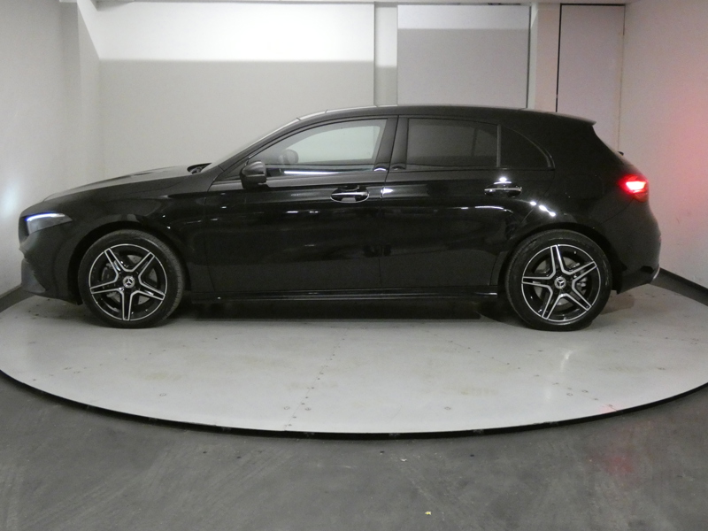 Image Mercedes-Benz CLASSE A 250 e Hybrid EQ AMG Line  