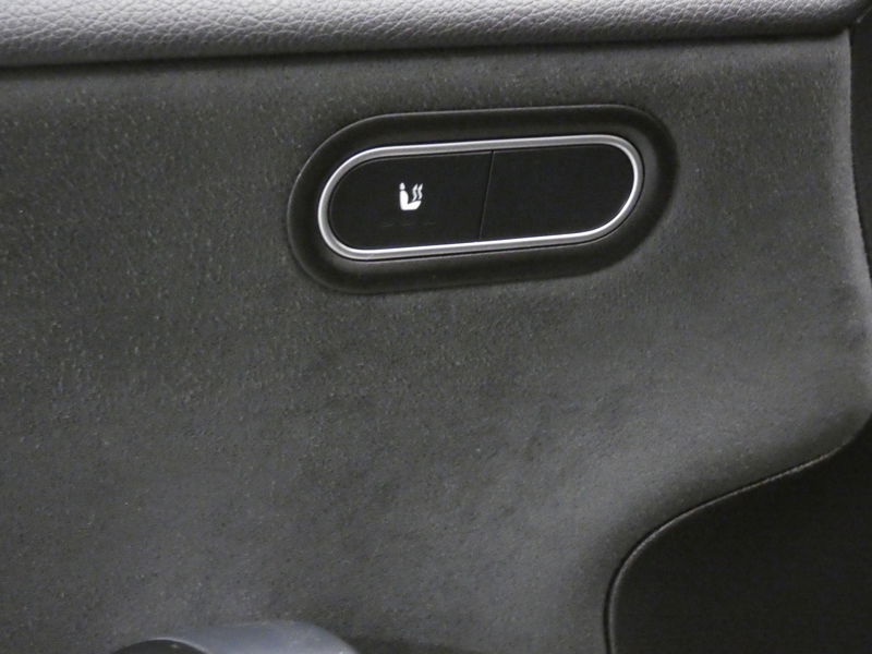 Image Mercedes-Benz CLASSE A 250 e Hybrid EQ AMG Line  