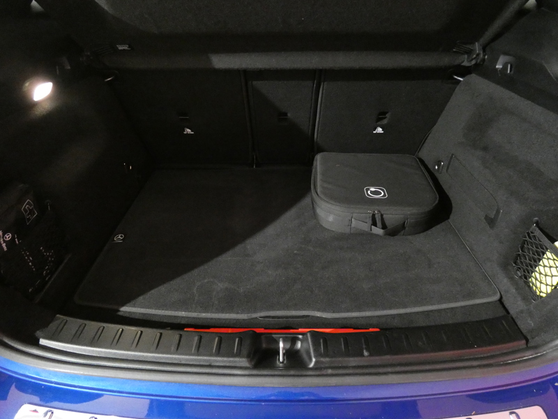 Image Mercedes-Benz GLA 250 e Hybrid EQ AMG Line  