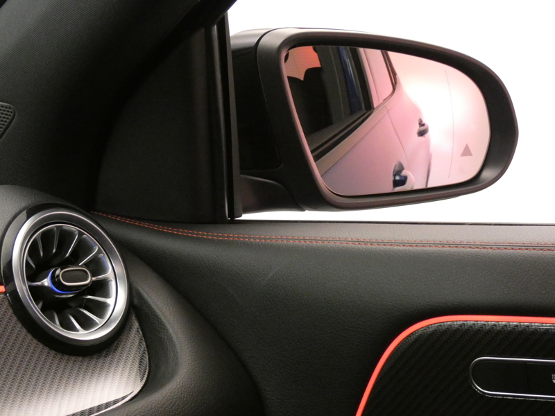 Image Mercedes-Benz GLA 250 e Hybrid EQ AMG Line  