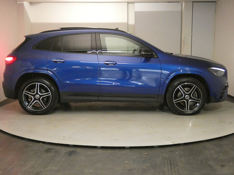 Image Mercedes-Benz GLA 250 e Hybrid EQ AMG Line  