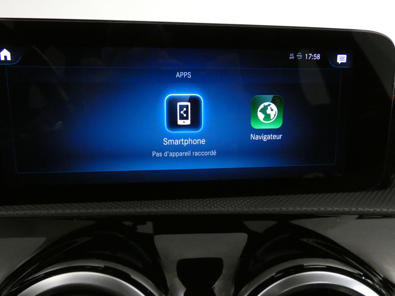 Image Mercedes-Benz CLASSE A 180 AMG Line  