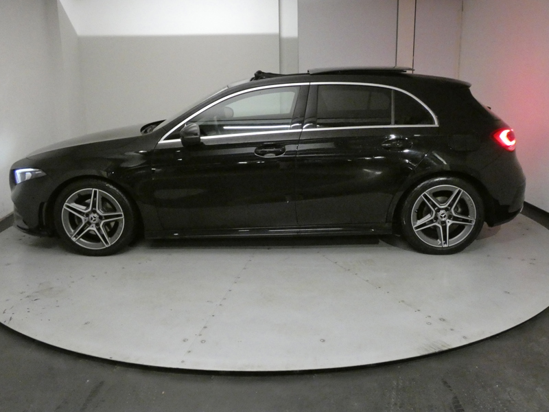 Image Mercedes-Benz CLASSE A 180 AMG Line  