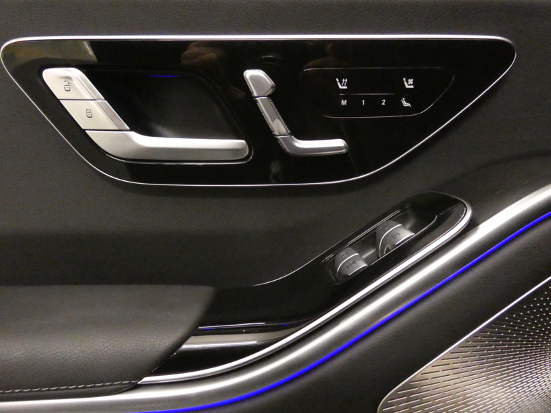 Image Mercedes-Benz CLASSE S 580 e Hybrid EQ 4MATIC Limousine AMG Line  