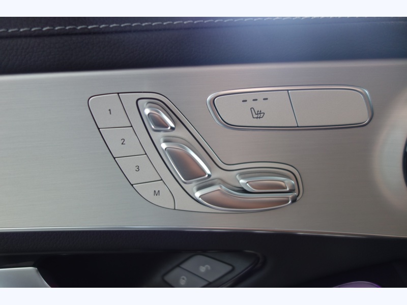 Image Mercedes-Benz GLC COUPÉ 300 de 4Matic AMG Line 2.0 306 ch 9G-TRONIC