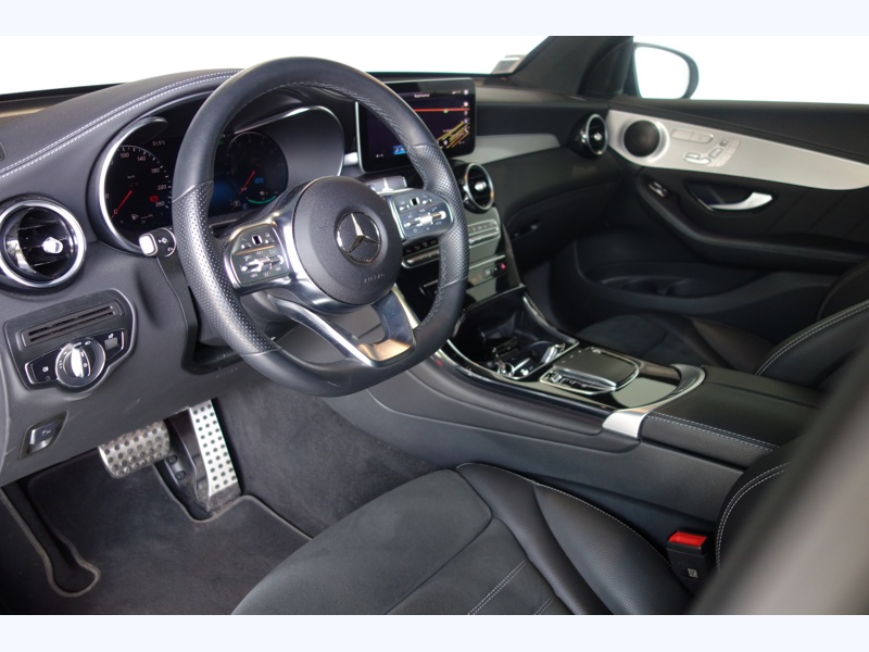 Image Mercedes-Benz GLC COUPÉ 300 de 4Matic AMG Line 2.0 306 ch 9G-TRONIC