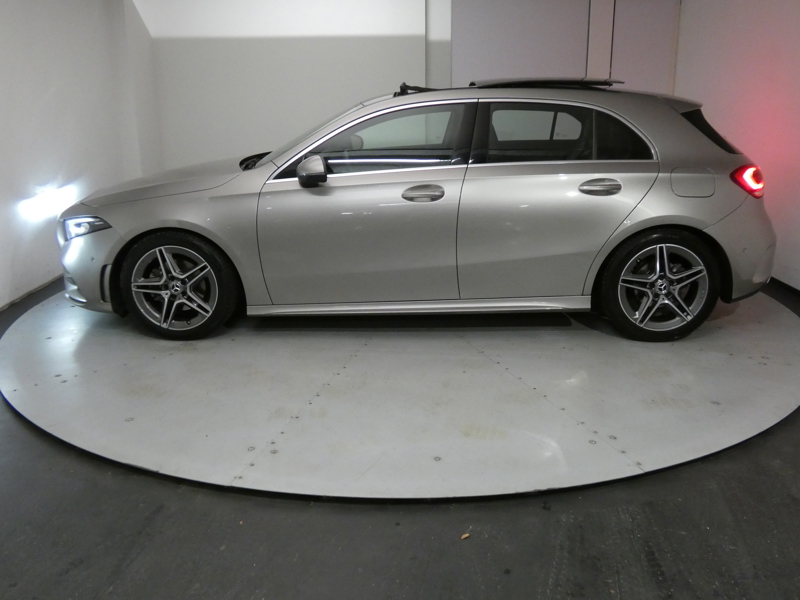 Image Mercedes-Benz CLASSE A 180 AMG Line  